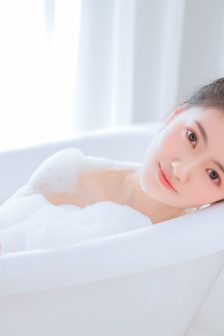 人间水蜜桃
